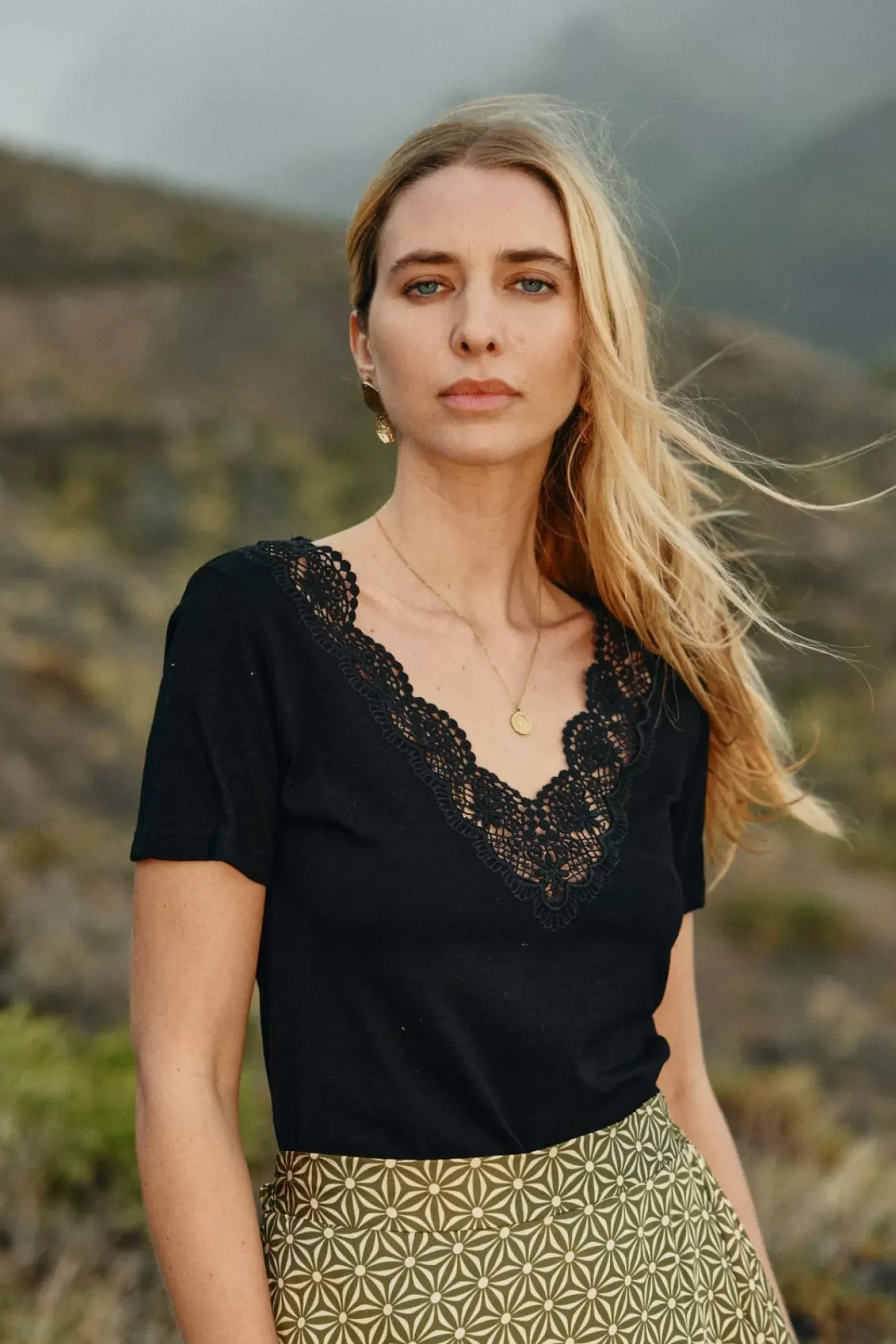 Tops|LA PETITE ÉTOILE T-Shirt Talsmo Noir